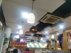 -尚品海鲜肥牛自助火锅(湖明店)