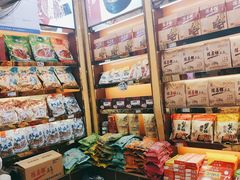 零售区-陈昌银麻花(嘉陵江滨江路店)