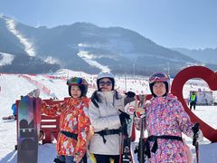 -鳌山滑雪度假区