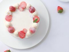 日式牛乳草莓蛋糕-福气鲜活面包·生日蛋糕