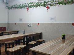 -老字号杨坡红油米线腊汁肉夹馍(东四道巷店)