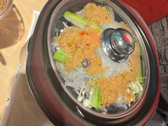 金蒜鲜虾现焗粉丝煲-避风塘(宝山万达店)