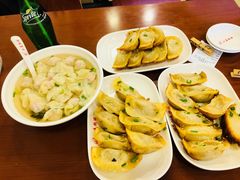 -小姜锅贴(凤凰街店)