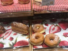 -PARIS BAGUETTE巴黎贝甜(周浦万达店)