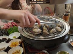 -围炉肉舍•炭烤活鳗•丹东海鲜烤肉(步行街店)