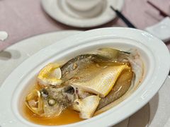 -景月阁空中食府(希尔顿酒店)