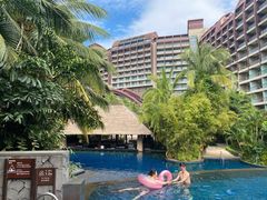 -三亚湾海居铂尔曼度假酒店