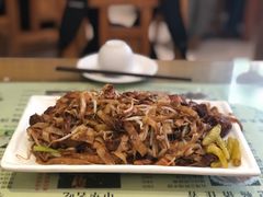 坛子肉焖面-葛记焖饼(伏牛路店)