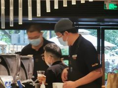 -Peet's 皮爷咖啡(东湖路手作店)