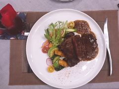 -礼途酒店·餐吧