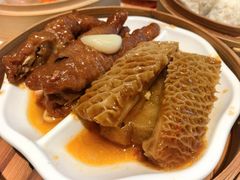 凤爪拼金钱肚-点都德·毕德寮