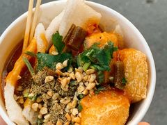 炸宽粉-小溅沾串