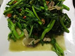 -民间瓦缸煨汤館(嵩山路店)
