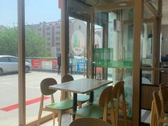 用餐区-德克士(许东店)