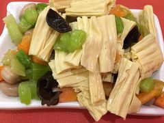 小菜双拼-琴岛顺天馄饨(漳州二路店)