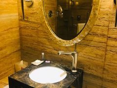 -北京朝阳悠唐皇冠假日酒店