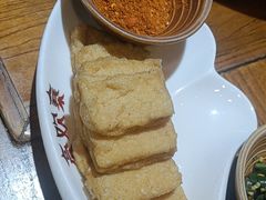 -亮欢寨酸汤鱼(沙冲路店)