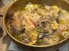 -毛肚向右·川渝毛肚王(经开永旺店)