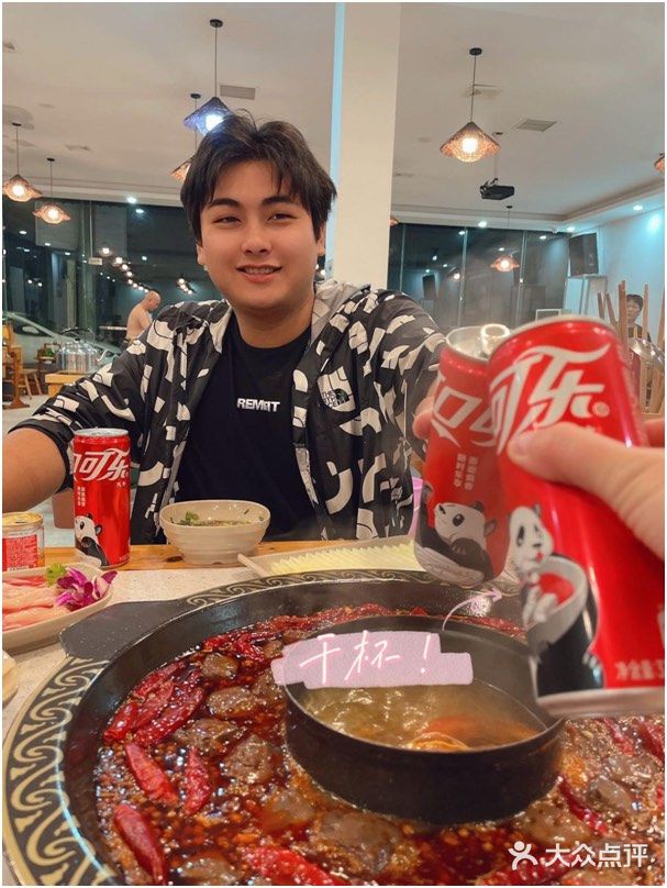 可口可乐和火锅,这对cp我早就锁死了
