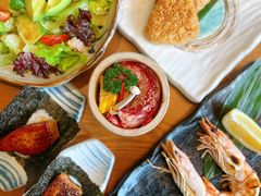 牛油果沙拉-炎蔵牛舌烤肉
