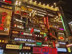 -黄兴南路步行商业街