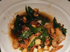 -佬麻雀·新湘菜(珠海金发购物中心店)