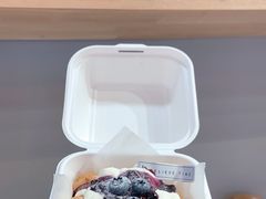 -焙丽拾光(麦凯乐直营店)