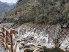 -燕子河大峡谷天坑仙境