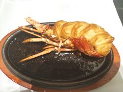 -红鼎豆捞·非遗鲍皇汤火锅(宝丰路店)