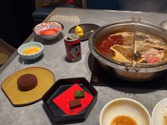 -一绪に寿喜烧(虹悦城店)