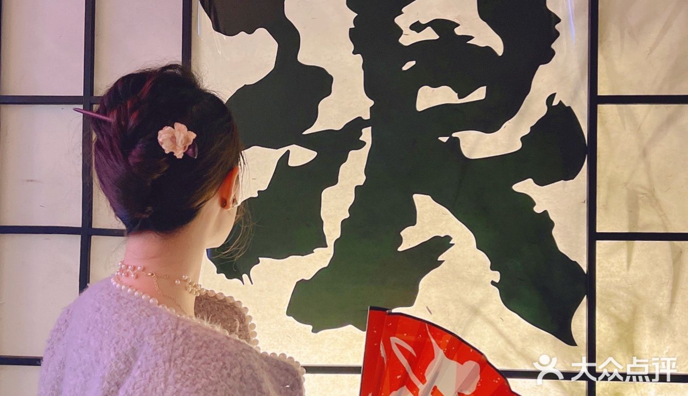 今夜‼️我有酒一杯，可以慰风尘‼️