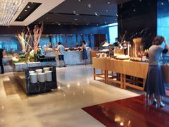 -上海龙之梦万丽酒店