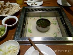 -洪焱重庆老火锅(万福花园店)