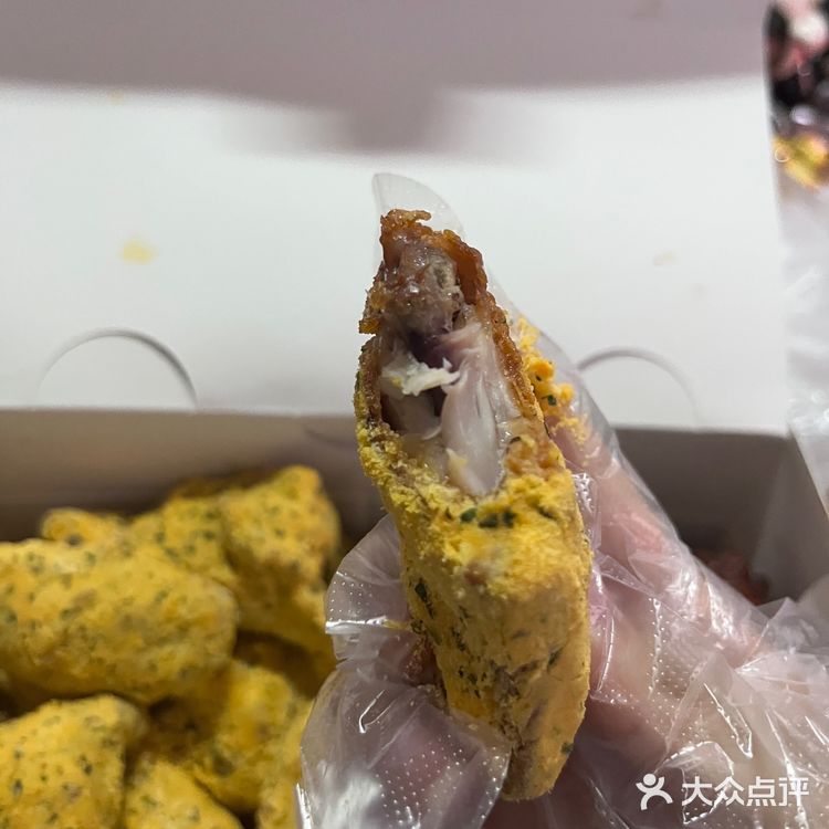 终于知道正谈炸鸡为什么火了！巨好吃家人们[流泪]