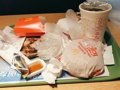-麦当劳(龙洞店)