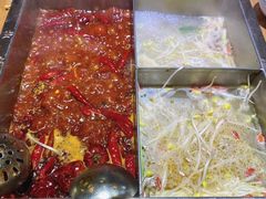 -椒悦重庆主题火锅(南部店)