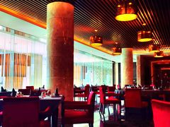 -粤尚腾香居中餐厅(首都机场希尔顿店)