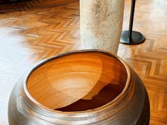 -Nathalie Djurberg与Hans Berg“牛皮纸包裹的月亮”-Prada荣宅当季展览