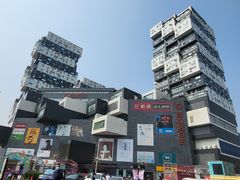 -资和信百货商场