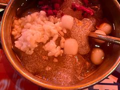 -何师烧烤·香辣蟹·川菜·30年老品牌(太古里旗舰店)