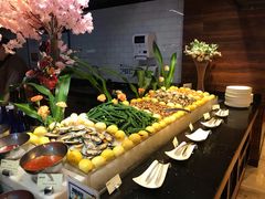 -OPEN開全日自助餐厅·西餐·海鲜(佛山希尔顿酒店)
