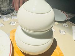 葫芦四宝-穹六人间 people 6(岳阳路店)