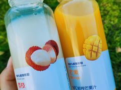 -瑞幸咖啡(1+1大厦店)