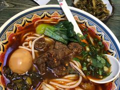 招牌红煨牛腩粉-鑫花溪牛肉米粉(苏州中心店)