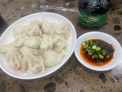 -周家大连水饺(美专校街店)