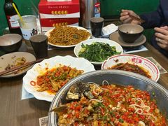 -堂瓦里·33年传统赣菜(第一街区店)