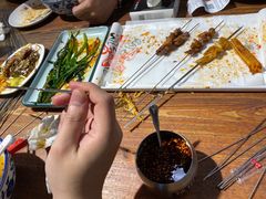 -东大桥小国抻面烧烤(长通路店)