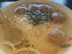 -大头虾越式风味餐厅(光明广场店)