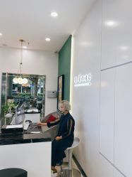 -a·f one hair salon
