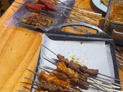 -泰山王老三串旗舰店(万达店)